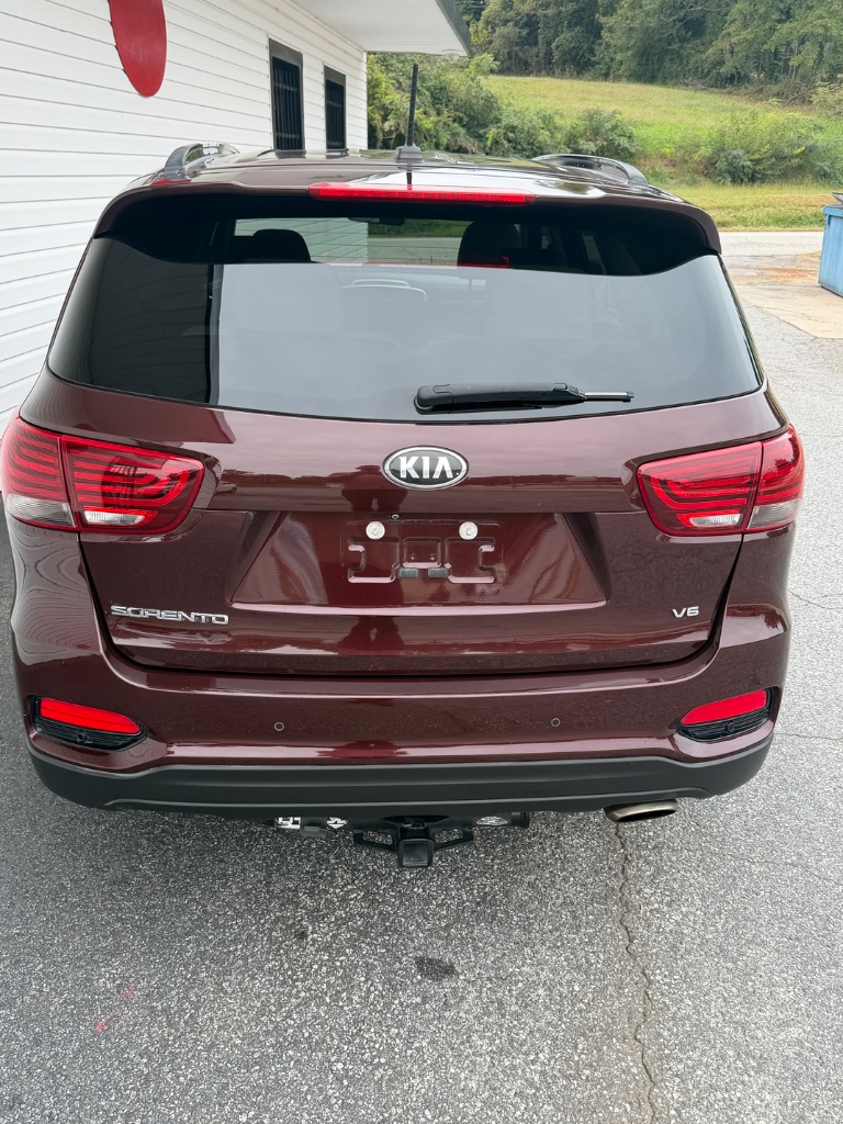 2020 Kia Sorento - $13,495
