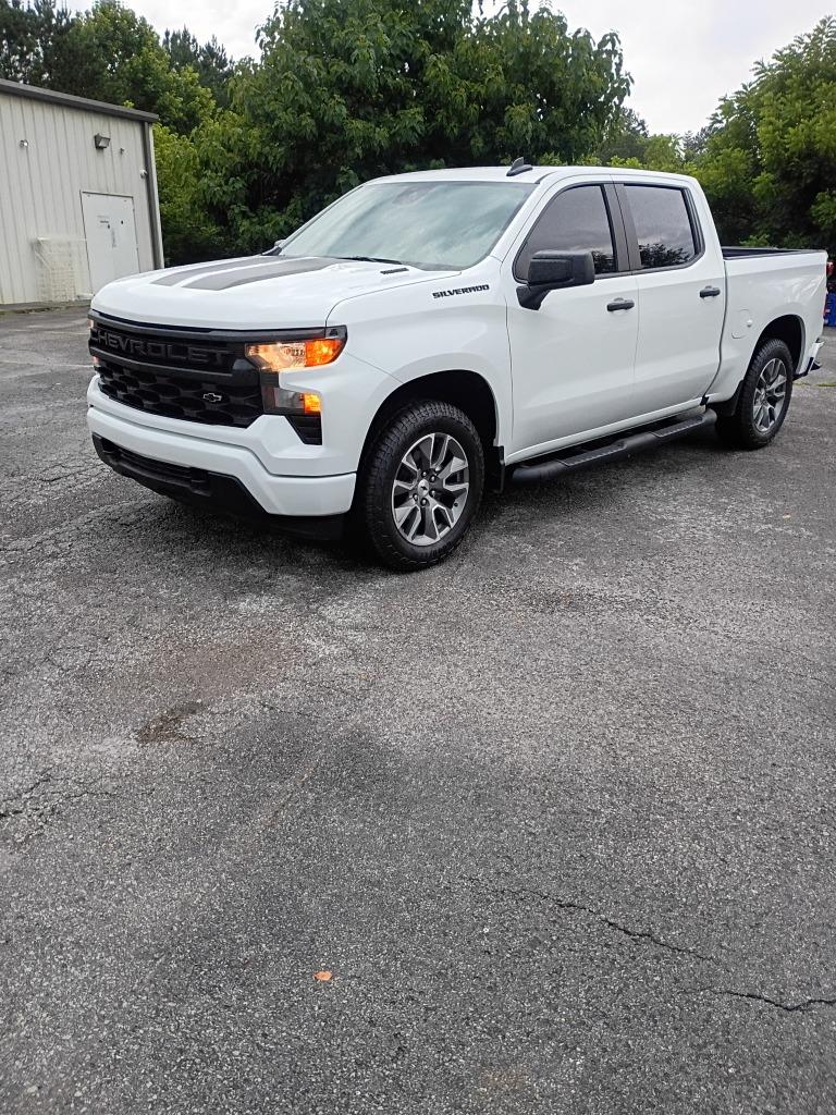 2026 Chevrolet Silverado 1500 - $30,587