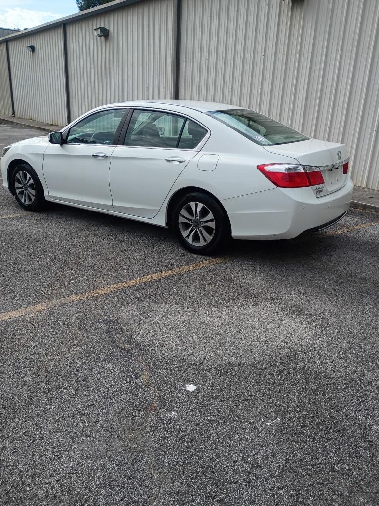 2014 Honda Accord - $9,387