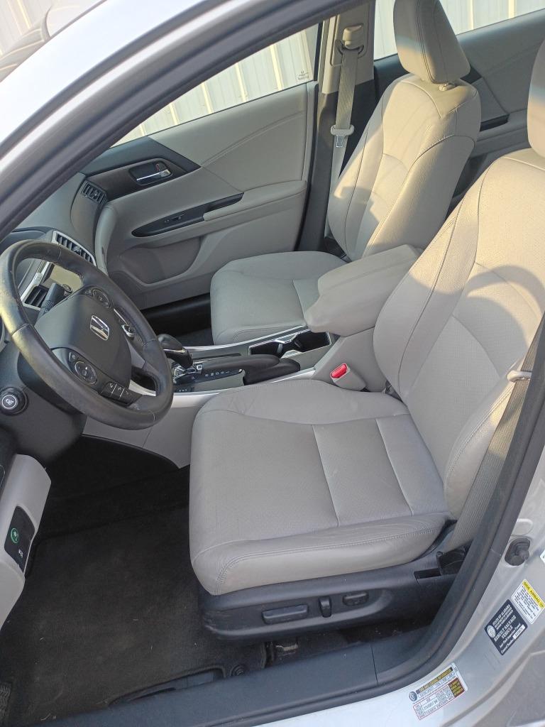 2013 Honda Accord - $12,987