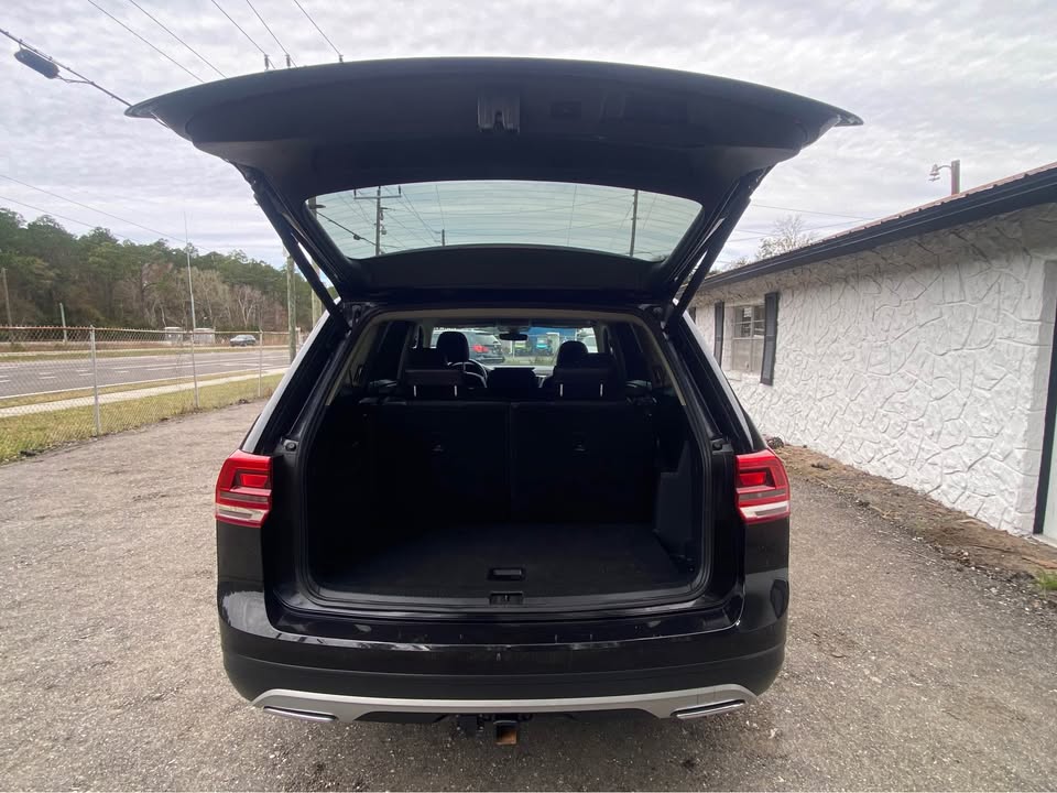 2019 Volkswagen Atlas - $12,999