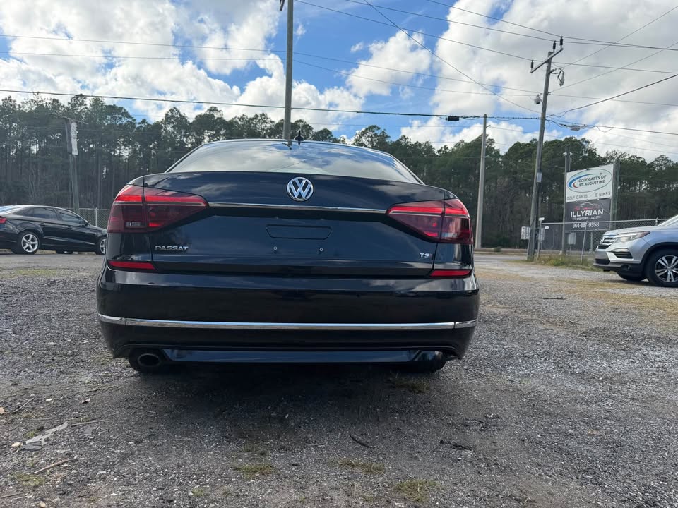 2019 Volkswagen Passat - $11,999