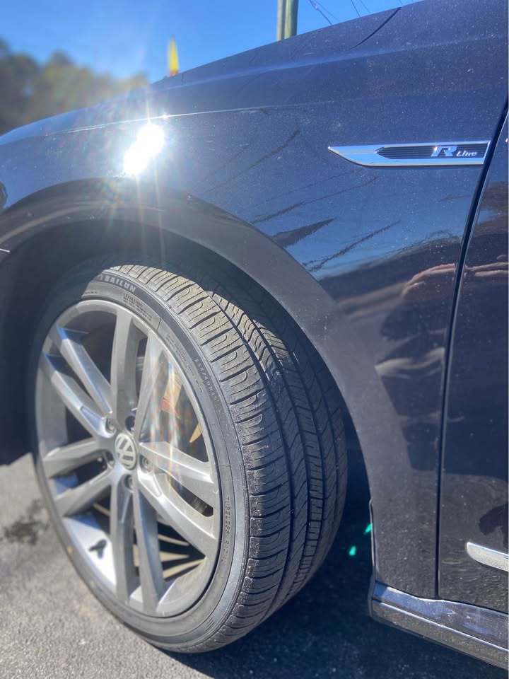 2019 Volkswagen Passat - $11,999
