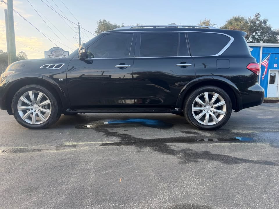 2014 INFINITI QX80 - $8,600