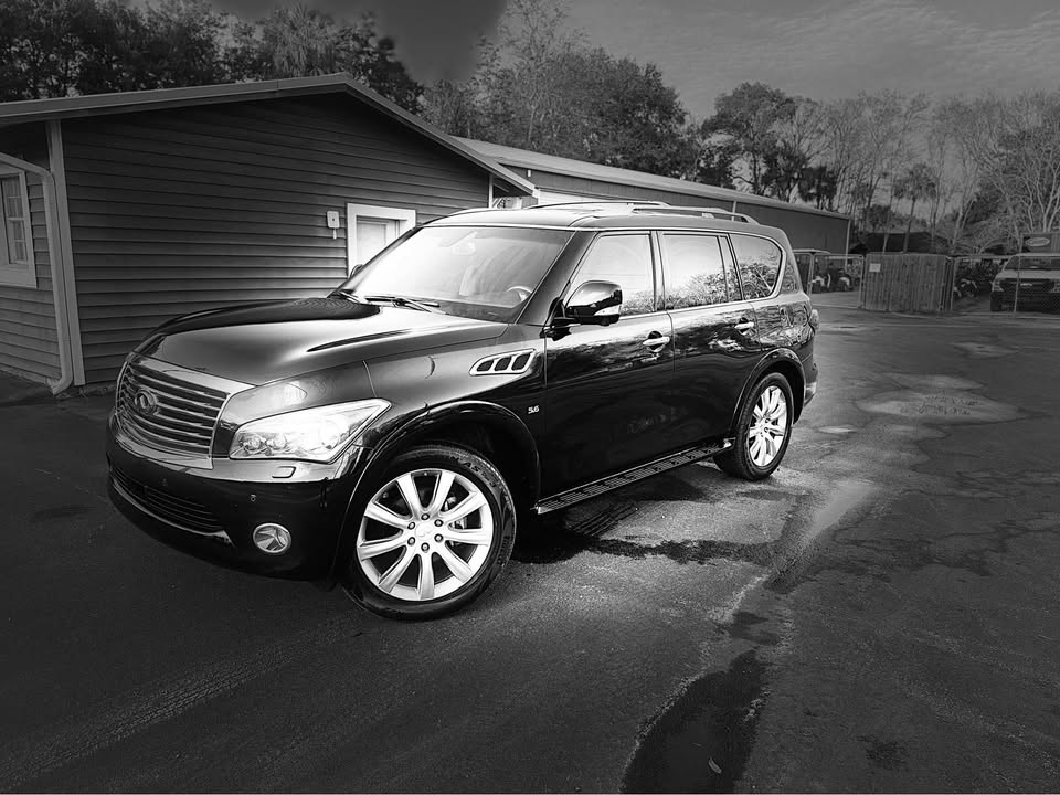 2014 INFINITI QX80 - $8,600