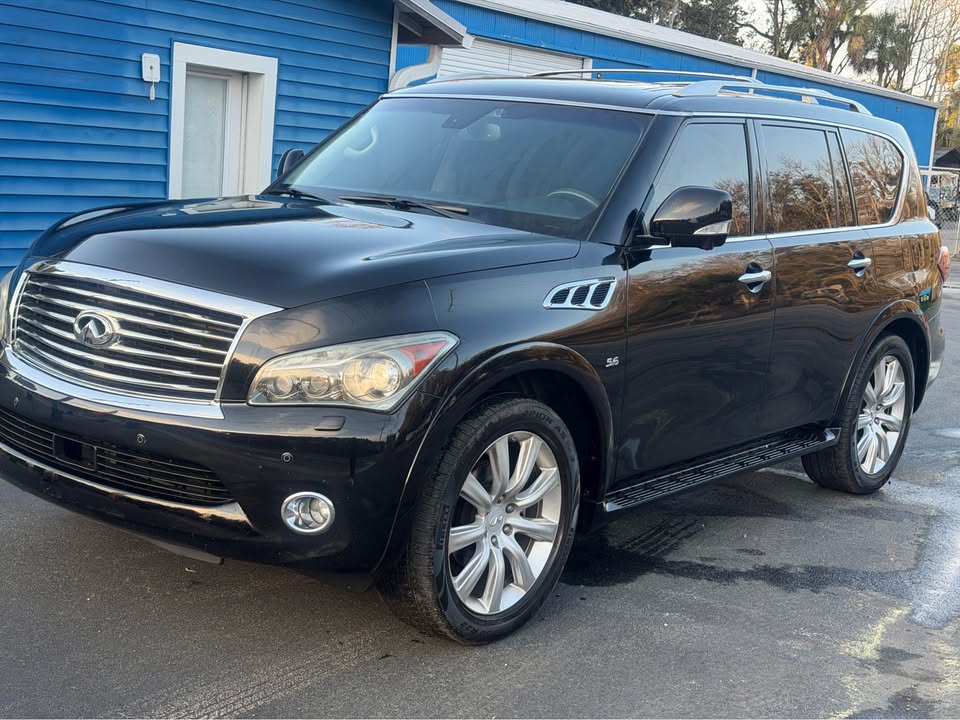 2014 INFINITI QX80 - $8,600