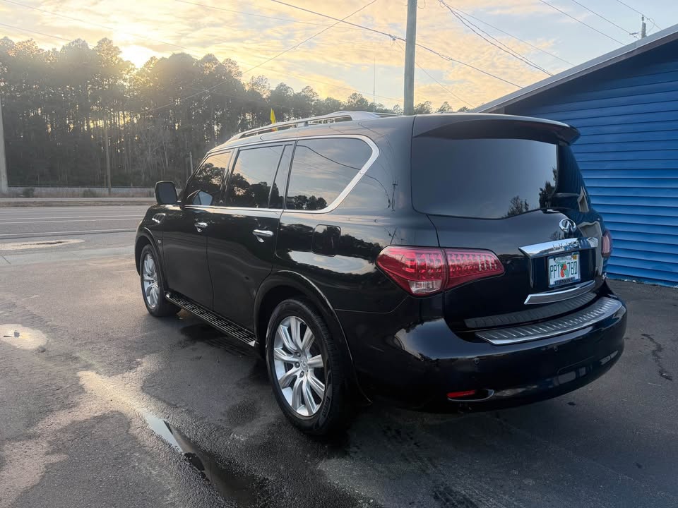 2014 INFINITI QX80 - $8,600