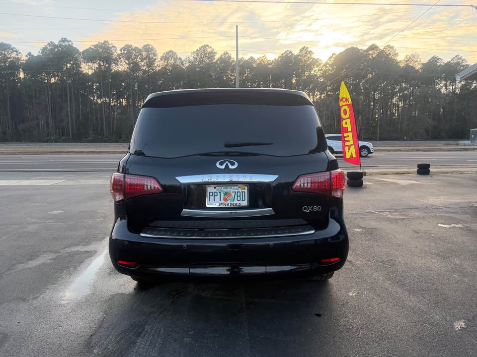 2014 INFINITI QX80 - $8,600