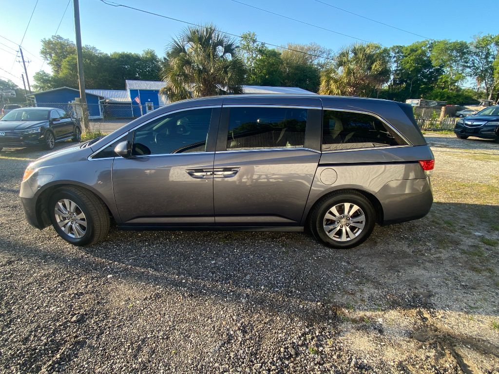 2015 Honda Odyssey - $8,800