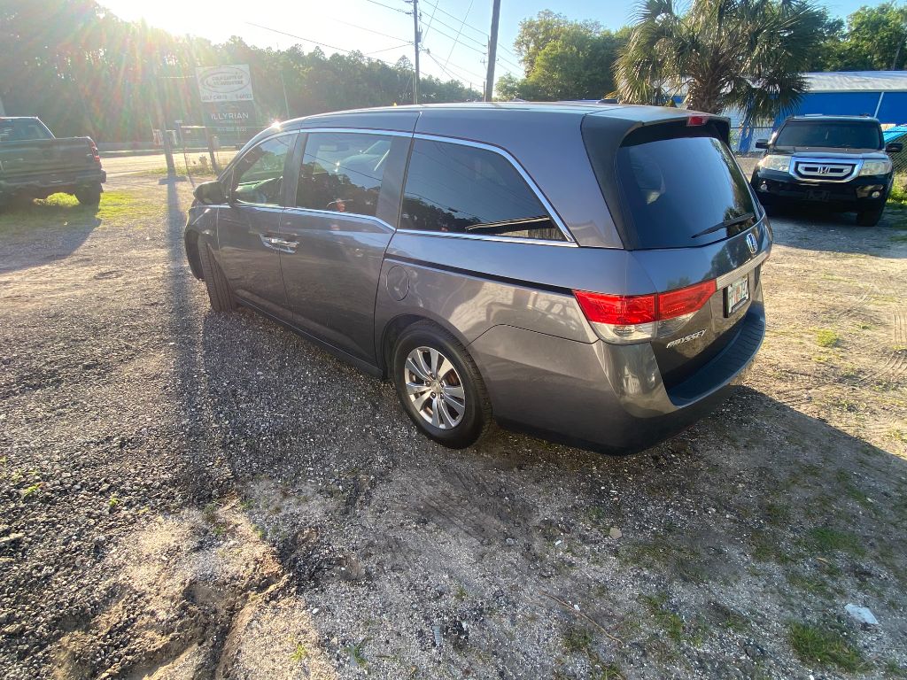 2015 Honda Odyssey - $8,800