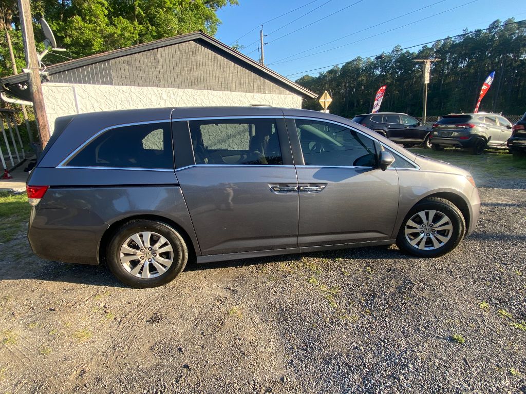 2015 Honda Odyssey - $8,800