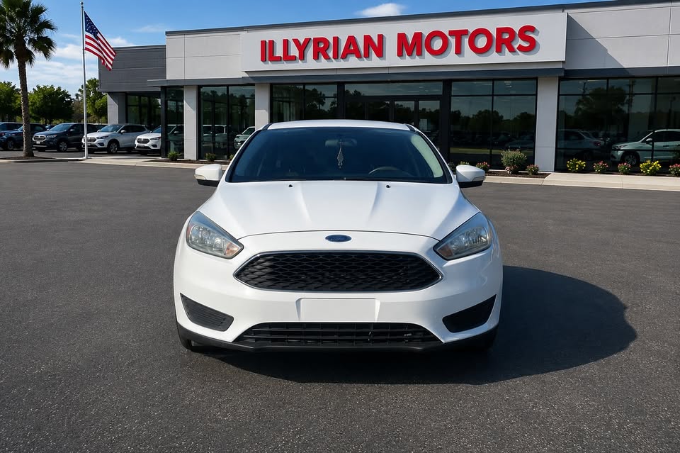 2015 Ford Focus - $4,800