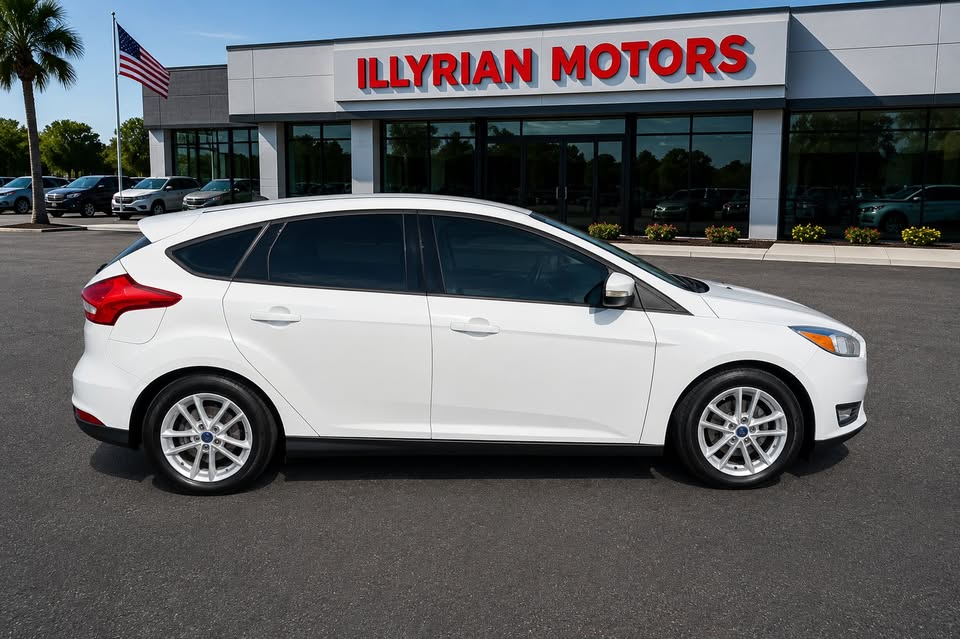 2015 Ford Focus - $4,800