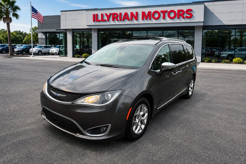 2018 Chrysler Pacifica - $12,500