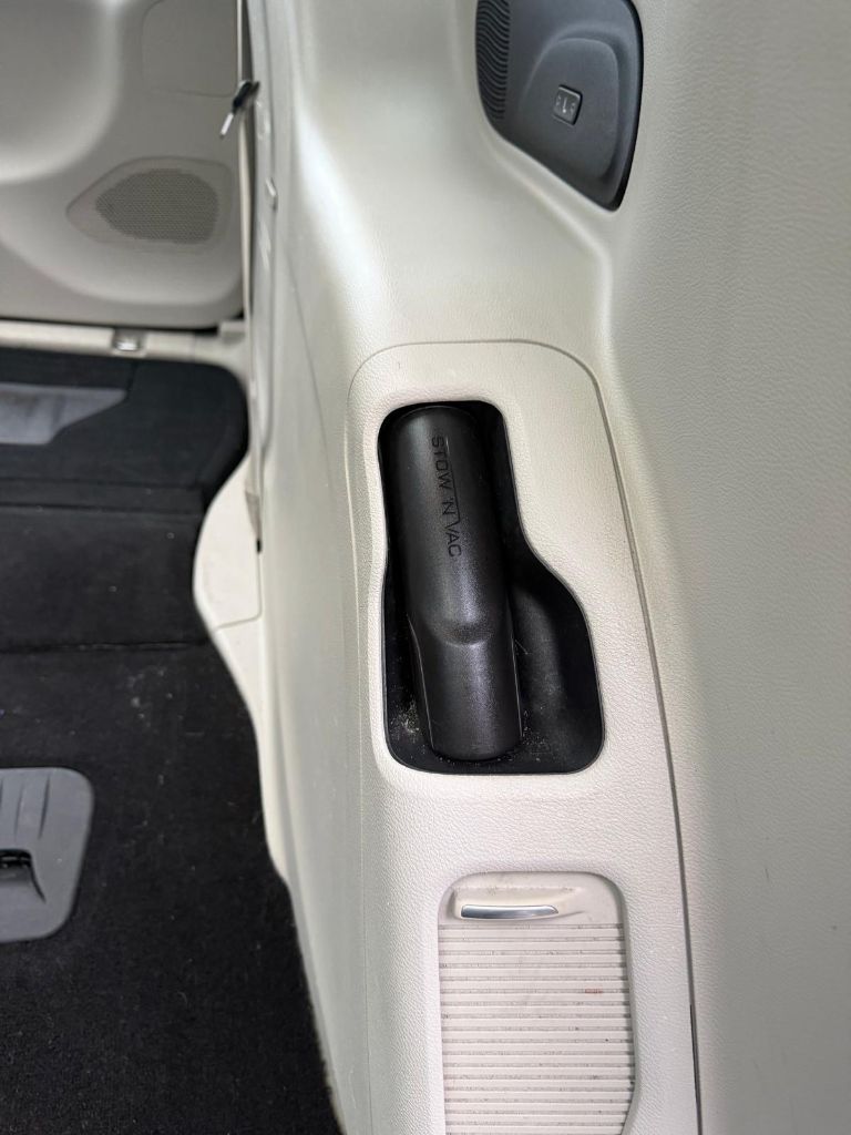 2018 Chrysler Pacifica - $12,500