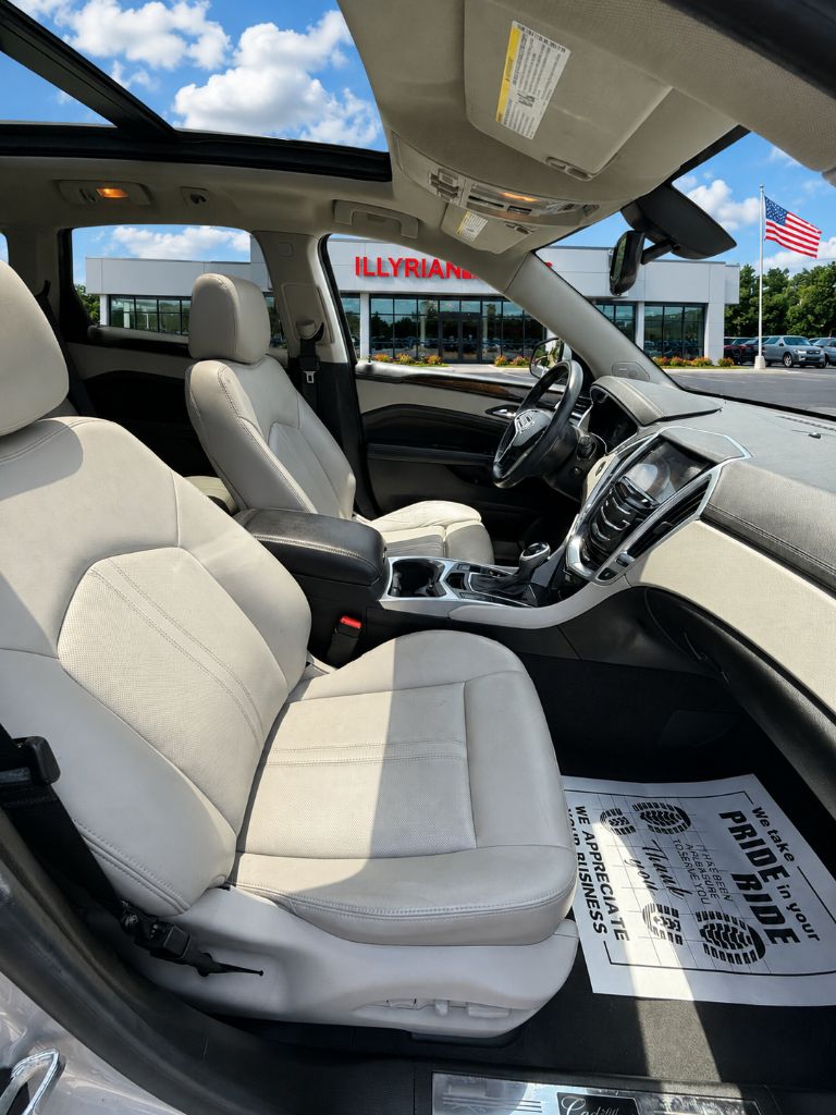 2014 Cadillac SRX - $12,499