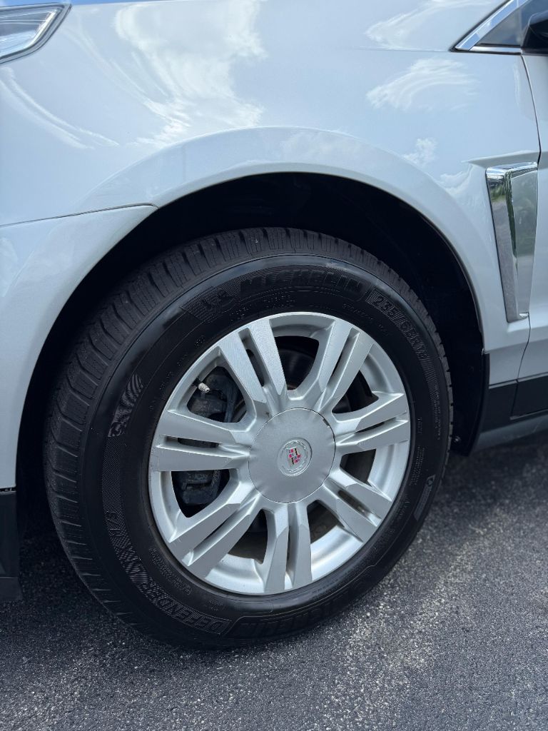 2014 Cadillac SRX - $12,499