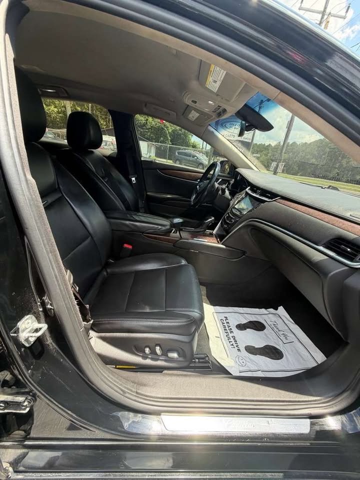 2018 Cadillac XTS - $9,800