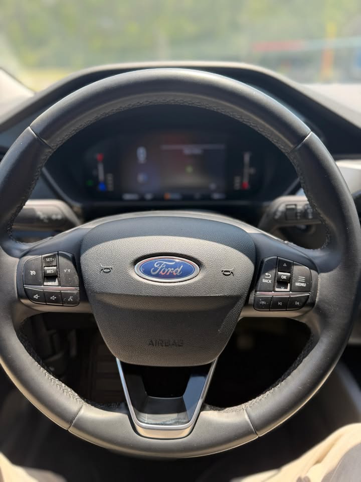 2024 Ford Escape - $19,500
