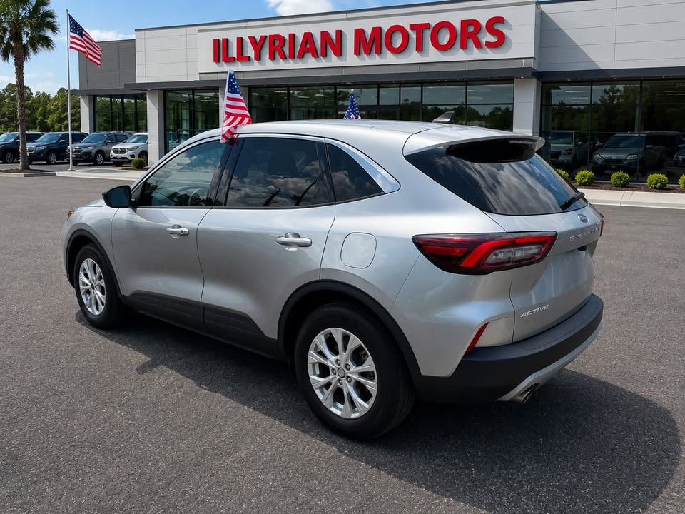 2024 Ford Escape - $19,500