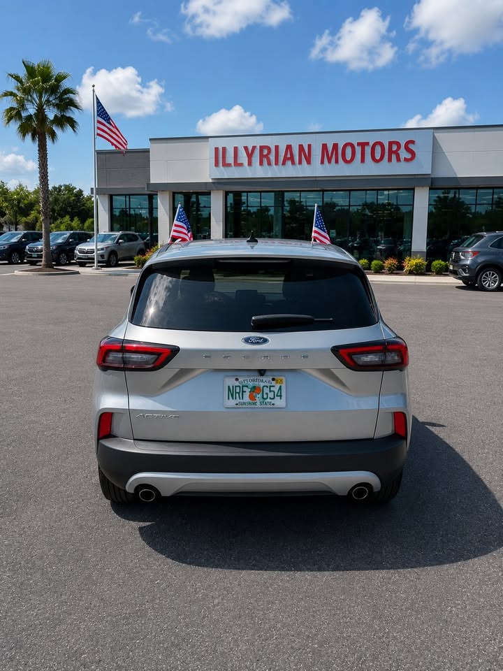 2024 Ford Escape - $19,500