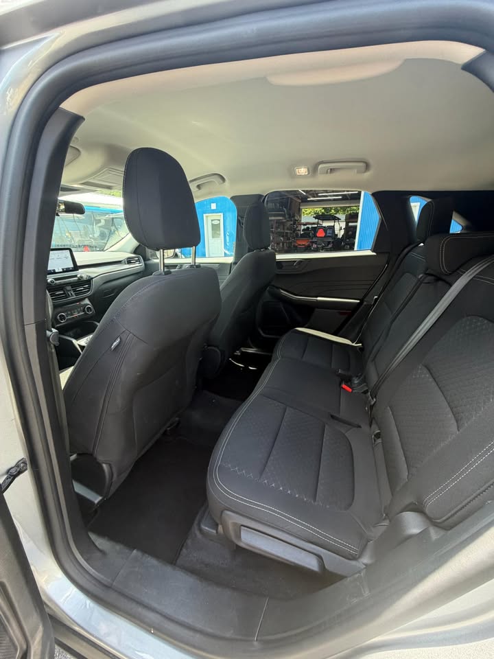 2024 Ford Escape - $19,500