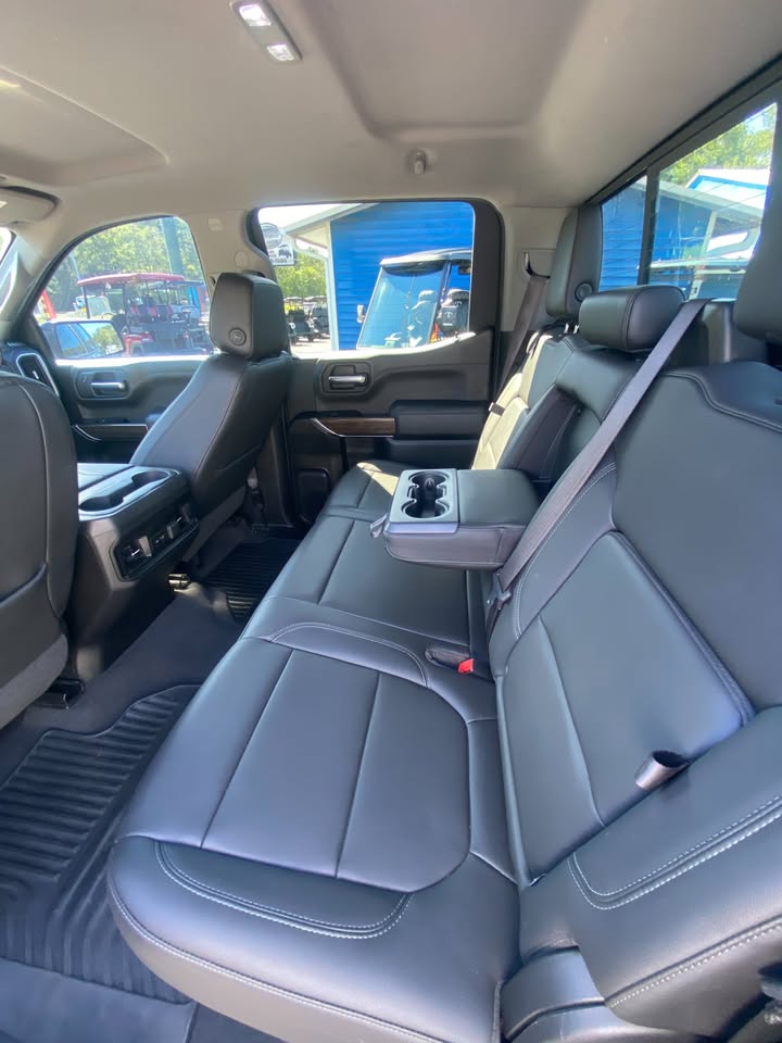 2019 Chevrolet Silverado - $21,500