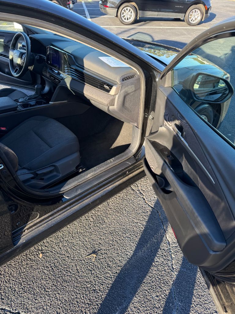 2025 Toyota Camry - $24,325