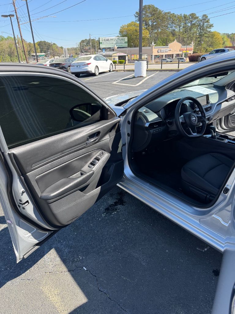 2024 Nissan Altima - $17,622