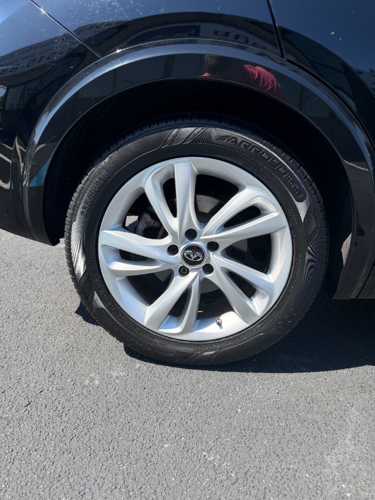 2018 INFINITI QX30 - $19,669