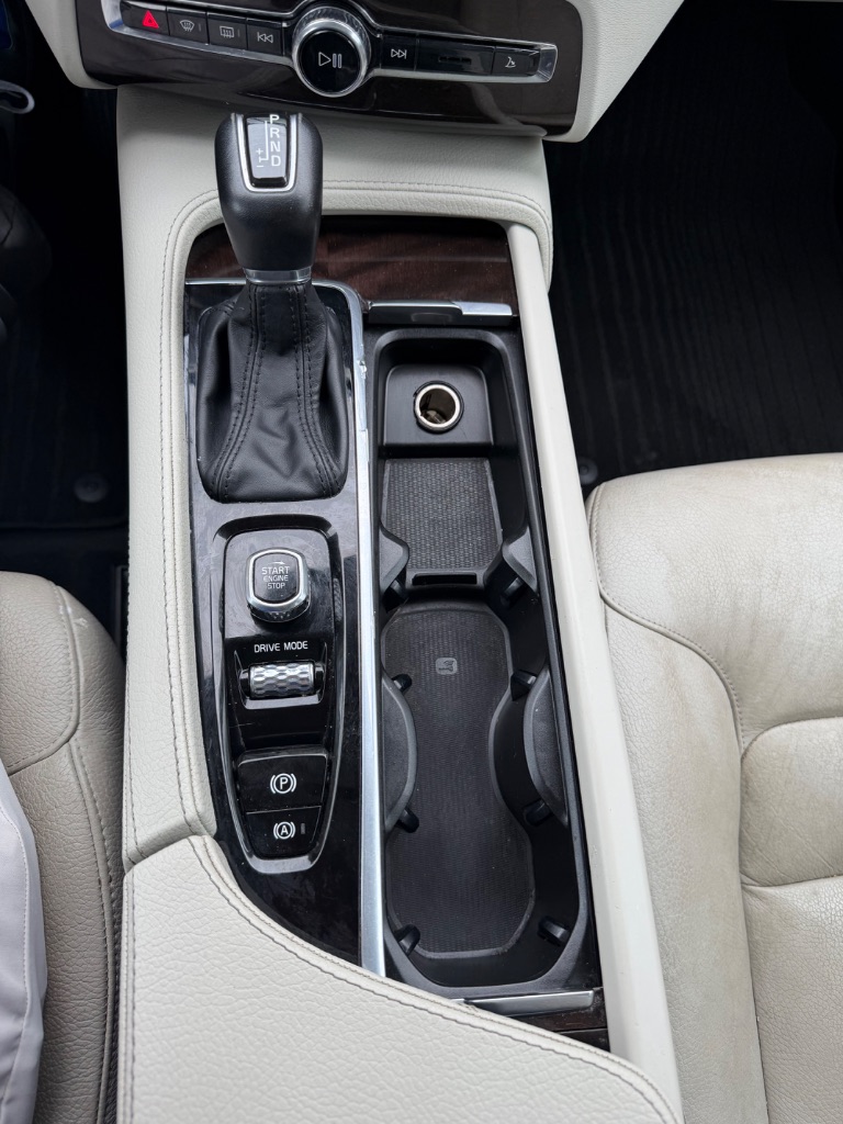 2019 Volvo XC90 - $19,322