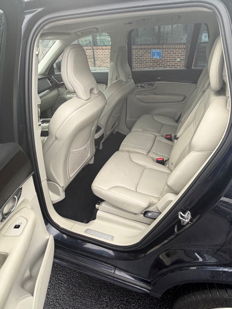 2019 Volvo XC90 - $19,322