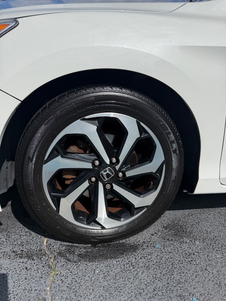 2017 Honda Accord - $21,690