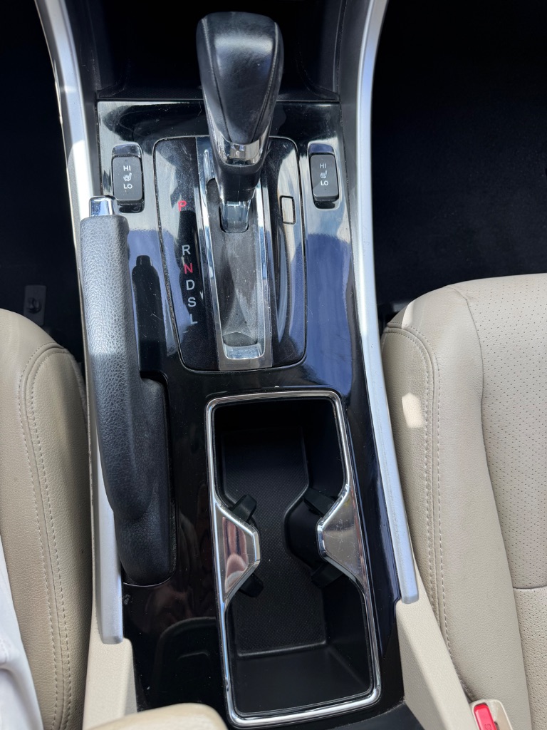 2017 Honda Accord - $21,690