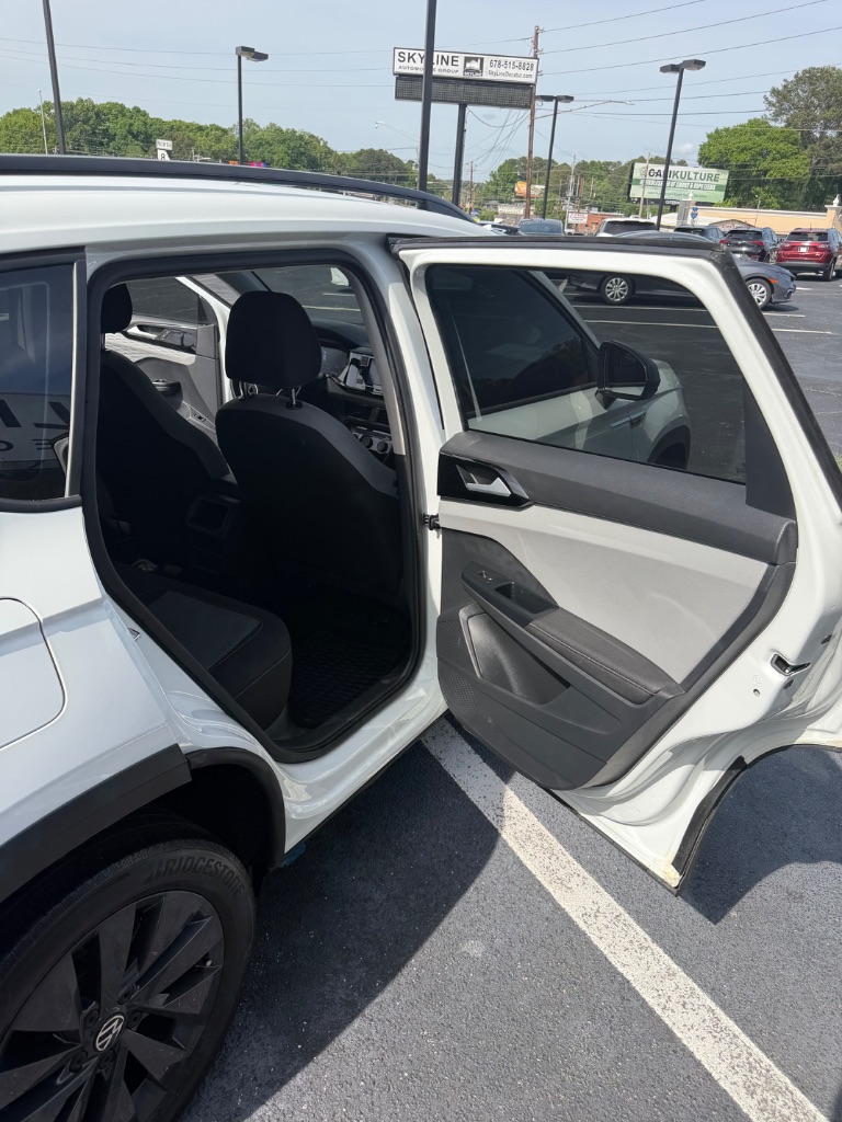 2024 Volkswagen Taos - $17,822
