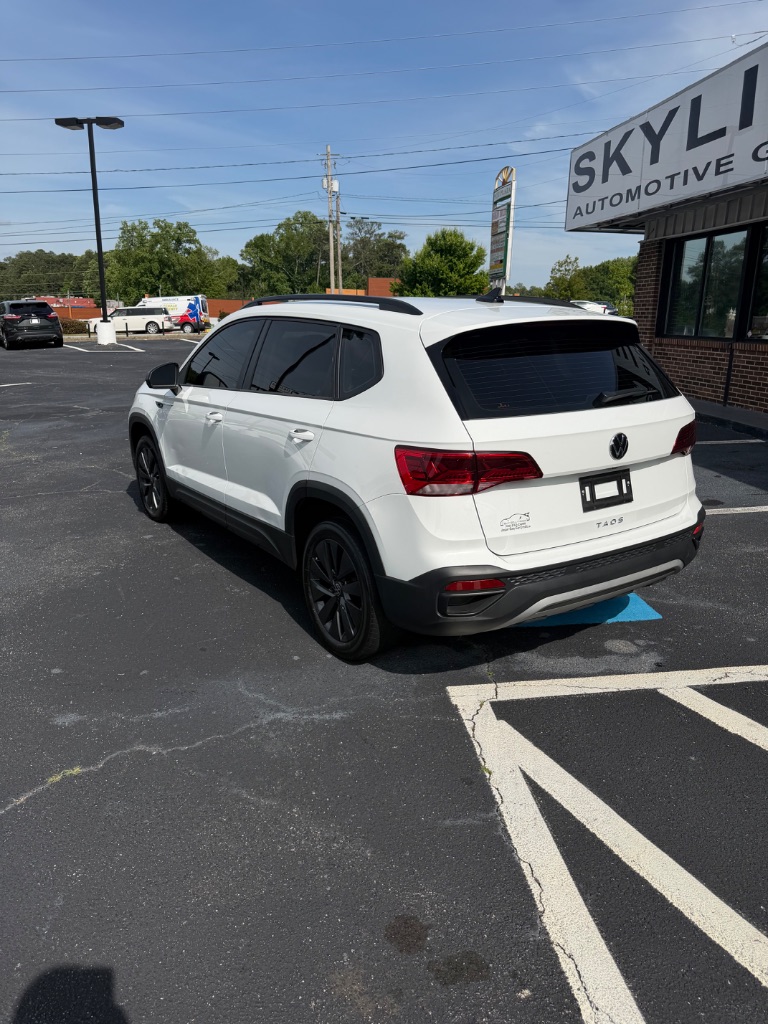 2024 Volkswagen Taos - $17,822