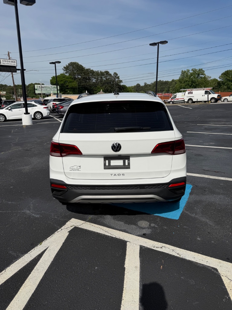2024 Volkswagen Taos - $17,822