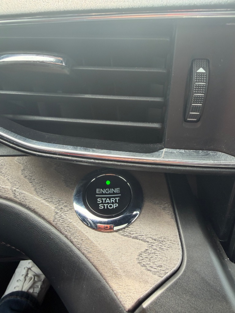 2020 Ford Explorer - $23,455