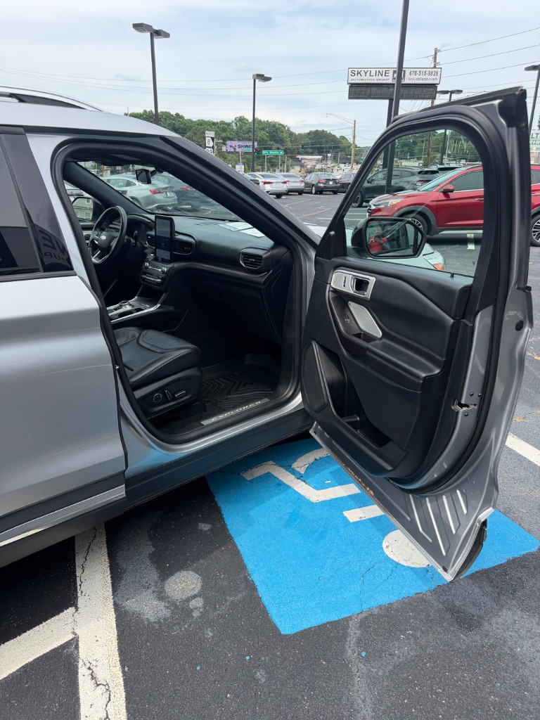 2020 Ford Explorer - $23,455