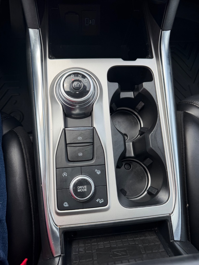 2020 Ford Explorer - $23,455