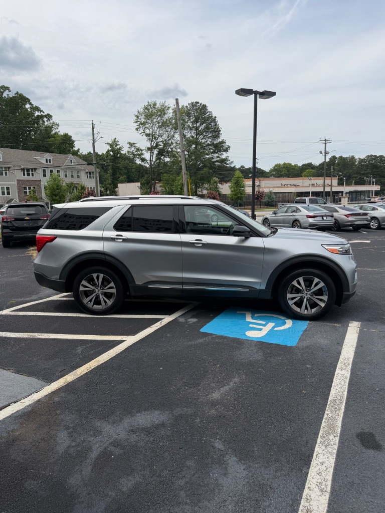 2020 Ford Explorer - $23,455