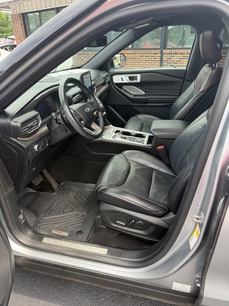 2020 Ford Explorer - $23,455