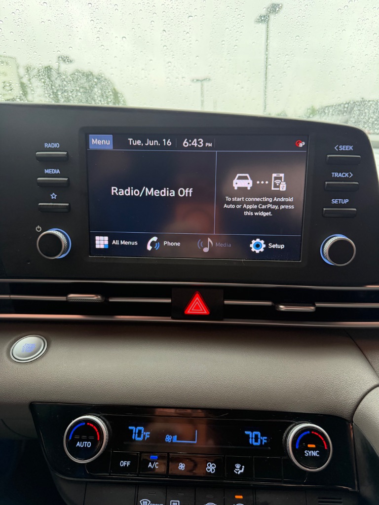 2023 Hyundai Elantra - $18,880
