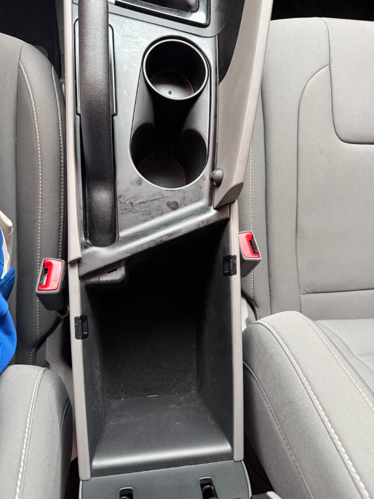 2023 Hyundai Elantra - $18,880