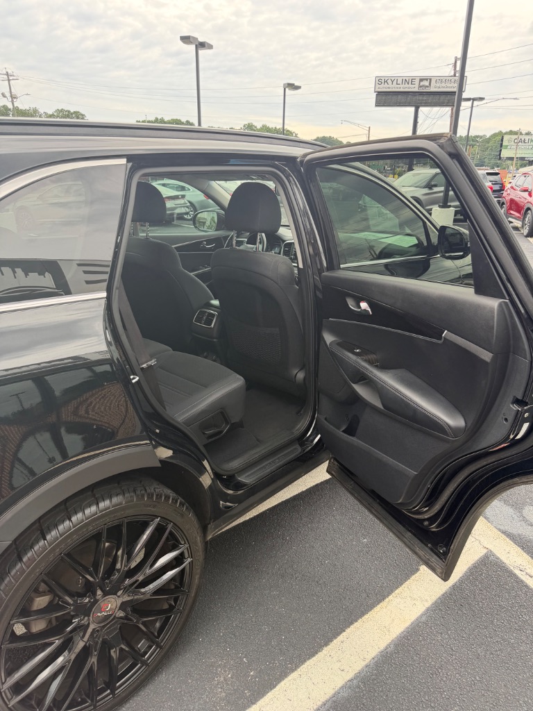 2019 Kia Sorento - $13,944