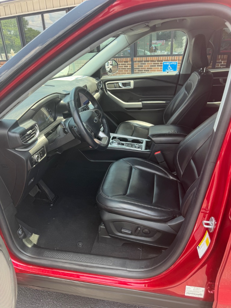 2021 Ford Explorer - $24,333