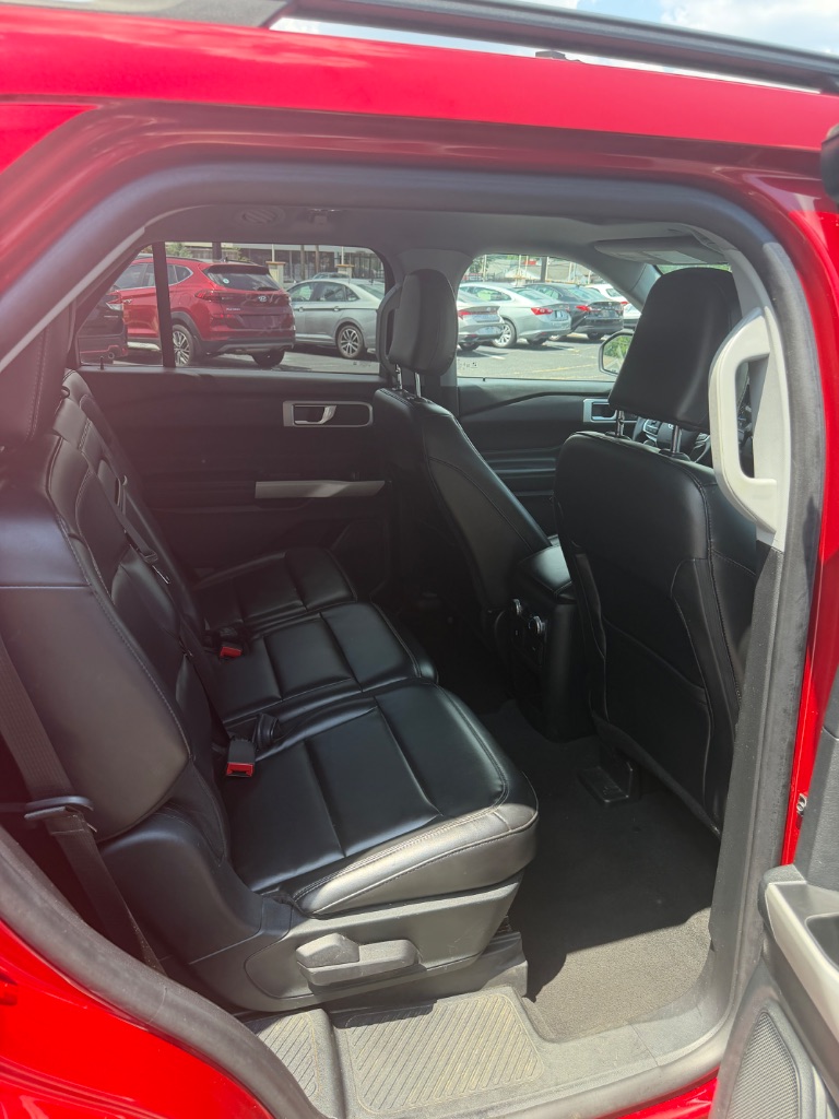 2021 Ford Explorer - $24,333