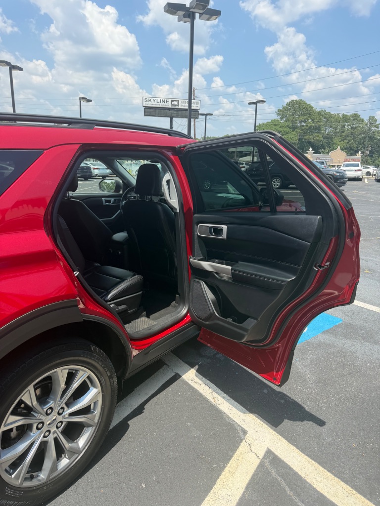 2021 Ford Explorer - $24,333