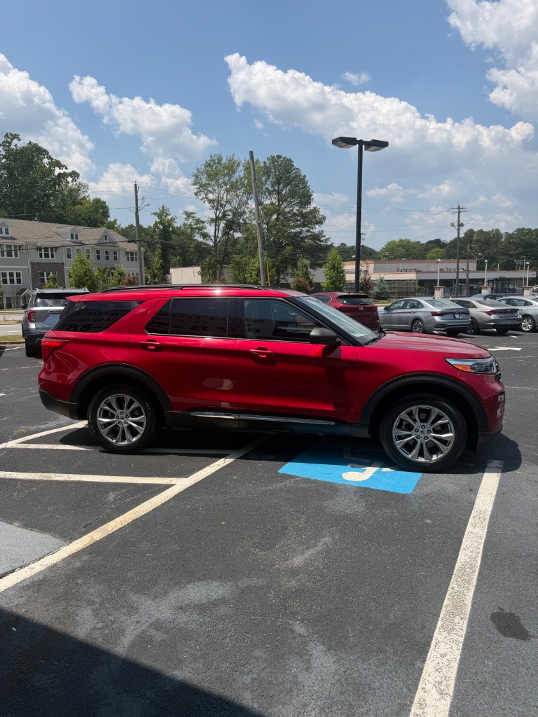 2021 Ford Explorer - $24,333