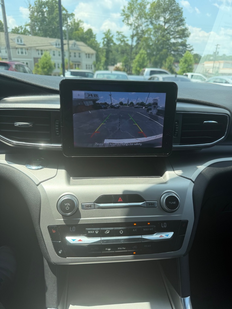 2021 Ford Explorer - $24,333
